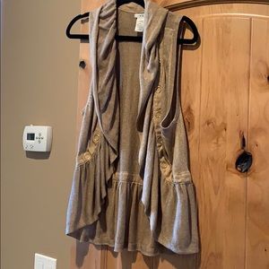 Cache Jackets & Coats - Cache sweater vest Cache Jackets & Coats - Cache sweater vest
